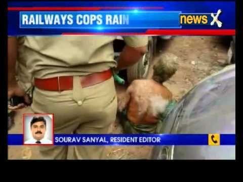 Helpless man mercilessly beaten up by cops in Kolkata