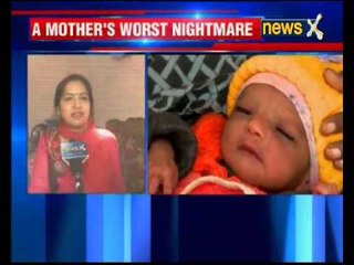 Mother gives birth to a baby inside an Auto Rickshaw in Delhi