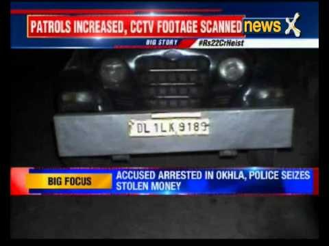 Driver of Axis Bank cash van runs off with Rs 22.5 crore from Delhi's Govindpuri area