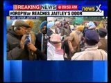 OROP: Ex-servicemen protest outside Jaitley's residence