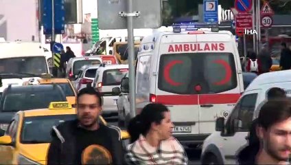 Taksim’de ambulansa geçit yok