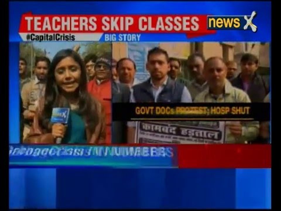 Doctors and teachers join sanitation workers' strike in Delhi