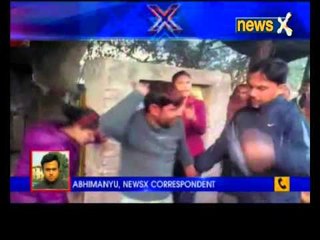 Moradabad: 'Eve-teasear' beaten up in public place by two girl