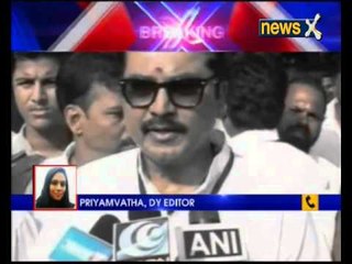 Actor K Sarathkumar quits AIADMK alliance