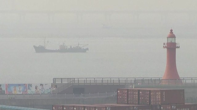 서해안에 짙은 안개까지...여객선 운항 차질 / YTN