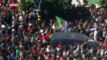 Les Algériens dans la rue contre la candidature de Bouteflika