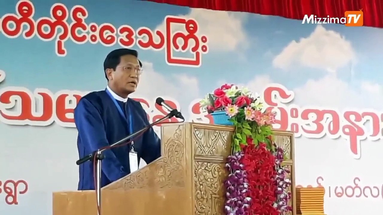 ဧရာ၀တီတိုင္း ေတာင္သူ ၃၅၅ ဦးအတြက္ လယ္ယာလုပ္ပိုင္ခြင့္လက္မွတ္မ်ား ေပးအပ္