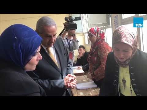 الرئيس | طارق قابيل وزير التجارة والصناعة يدلي بصوته في التجمع الخامس