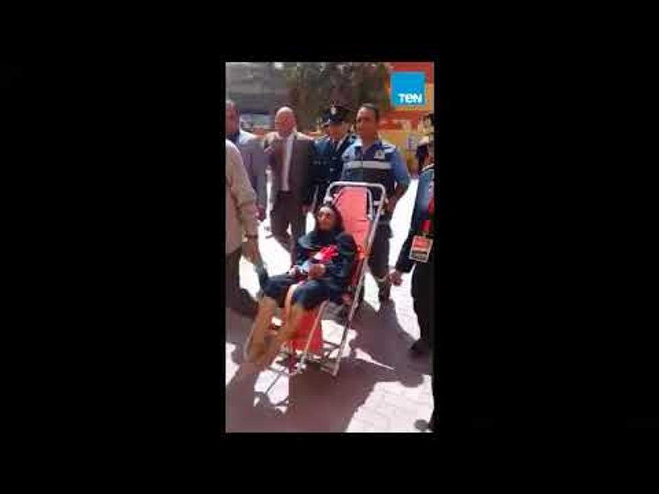 الرئيس | سيدة مسنة عمرها 101 سنة تذهب للإدلاء ب...