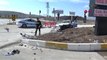 Afyonkarahisar Polis Aracı ile Otomobil Çarpıştı, 2 Polis Yaralandı
