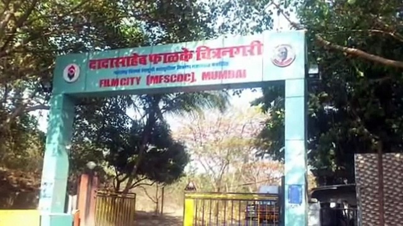 Navjot Singh Sidhu banned from entering Film City in Mumbai; पुलवामा हमले पर बया