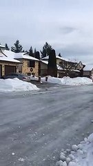 Quand il fait trop froid et que tu peux faire du patin dans la rue