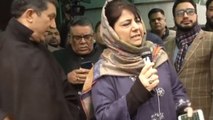 Mehbooba Mufti leads PDP Protest against Centre's Ban on Jamaat E Islami | Oneindia News