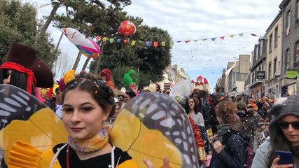 Au cœur de la cavalcade des enfants
