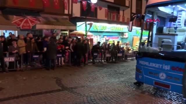 Rize Cumhurbaşkanı Erdoğan Güneysu'da Vatandaşlarla Sohbet Etti