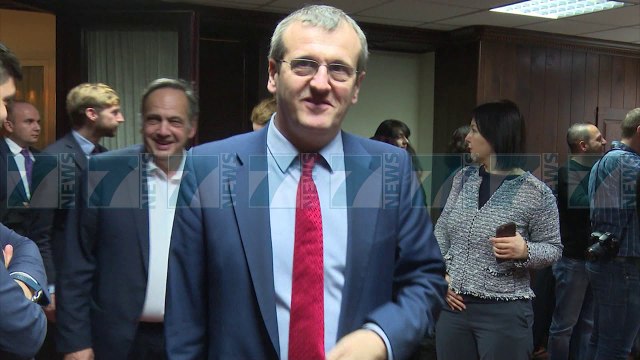 KREU I PD LULZIM BASHA REFUZON PRERAZI FTESEN E RAMES - News, Lajme - Kanali 7