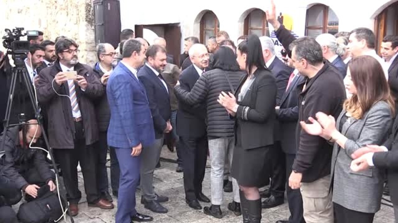 Kılıçdaroğlu: "Başarılı Siyasetçi Yetiştirme Konusunda Beceriksiz Bir Toplumuz"