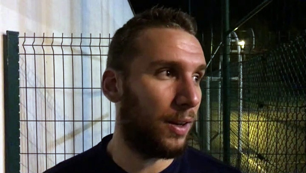 R3 – Kevin BOUVIER réagit après le nul du FC CHAPONNAY-MARENNES à SUD LYONNAIS 2013