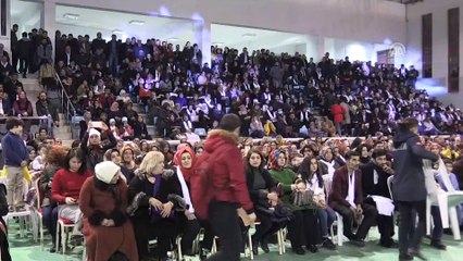 Uğur Işılak, Gümüşhane'de konser verdi