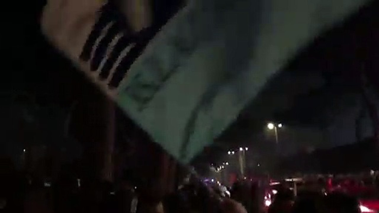 LAZIO-ROMA 3-0 - LA FESTA A PONTE MILVIO DOPO LA PARTITA