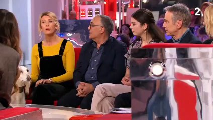 La vétérinaire Hélène Gateau alerte les téléspectateurs de "Vivement dimanche" sur le calvaire d'une race de chiens