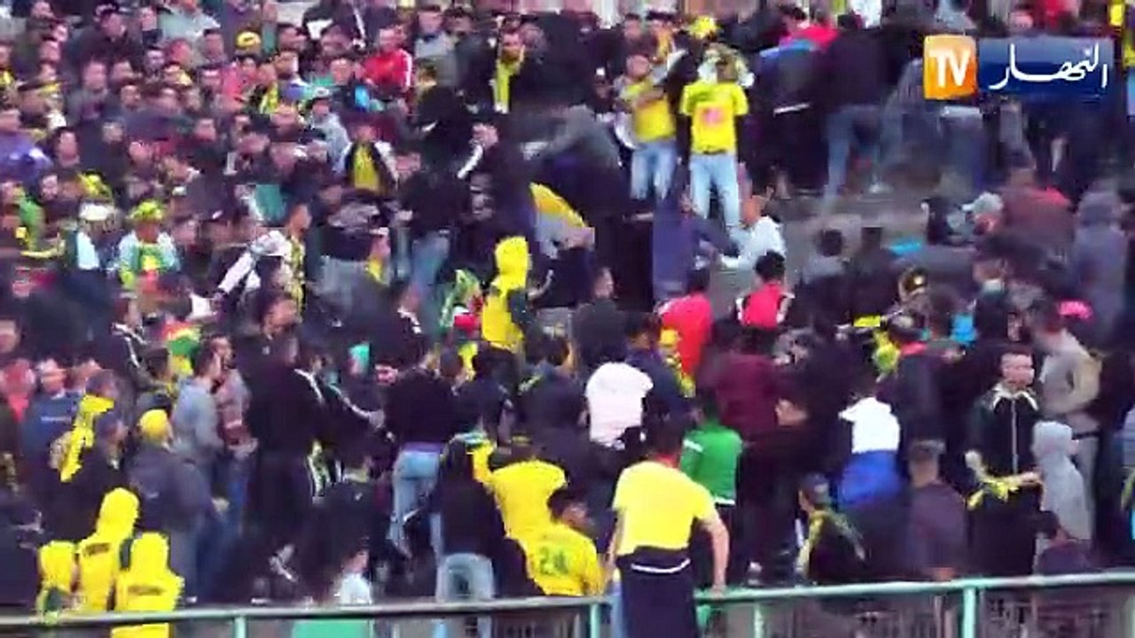 مناوشات في مدرجات ملعب أول نوفمبر وملال يتدخّل لتهدئة الأنصار