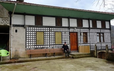Yaptığı ev 'kültür varlığı' olarak tescillendi, tadilat yapınca ceza aldı