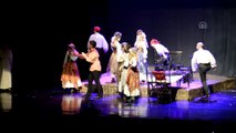 'Sefiller'  müzikali sahnelendi - BURSA
