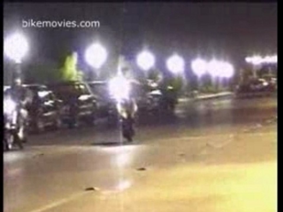 Anonymous-Scooter-Wheelie-13sec