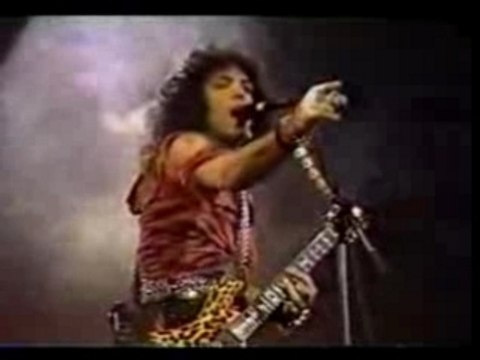 Kiss - Detroit Rock City (Live in 1984)