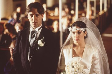 Breaking Up movie (1997) Russell Crowe, Salma Hayek