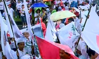 Ma’ruf Amin Lepas Peserta Acara Gerak Jalan Sehat Pendukung Paslon 01