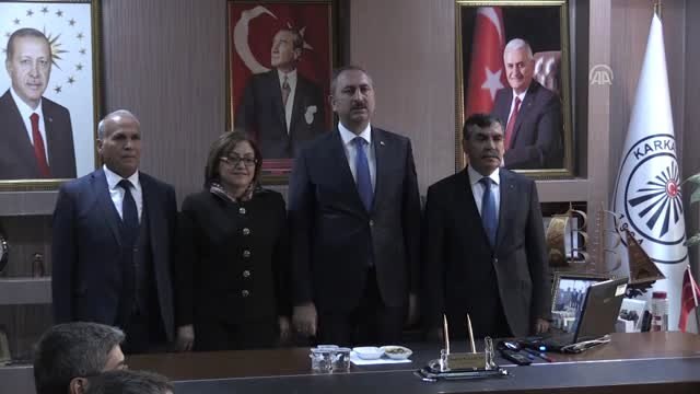 Adalet Bakanı Gül: Terör Koridoruna Asla Müsaade Etmeyeceğiz