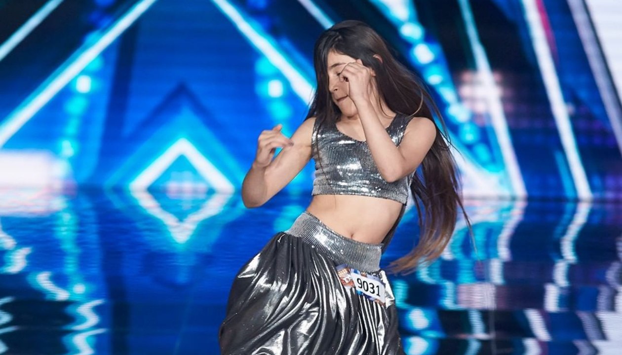 رغم صغر سنها: طفلة عراقية تثير الجدل بعد رقصها الهندي في عرب غوت تالنت