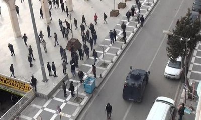 Kent meydanında tekme tokat kavga