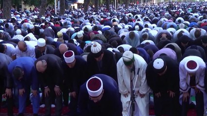 NUMËROHEN VOTAT, ZGJIDHET DREJTUESI I RI I KOMUNITETIT MYSLIMAN SHQIPTAR