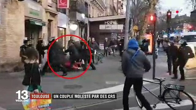 Gilets jaunes : Les images d'un couple âgé molesté sans raison apparente par des CRS à Toulouse