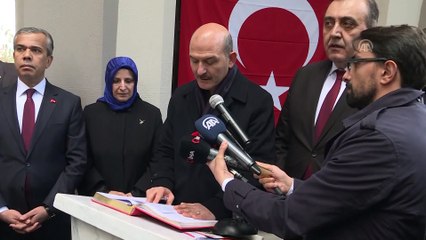 İçişleri Bakanı Soylu, Sakarya Şehitliği'ni ziyaret etti - ANKARA