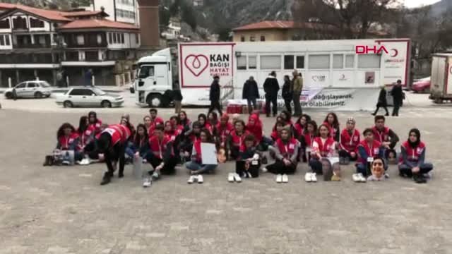 Amasya Genç Kızılay Üyelerinden Kadına Şiddete Protesto
