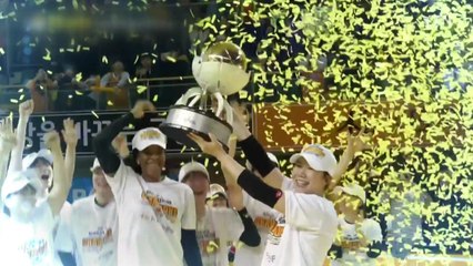 여자농구 KB, 13년 만에 정규리그 정상 탈환 / YTN