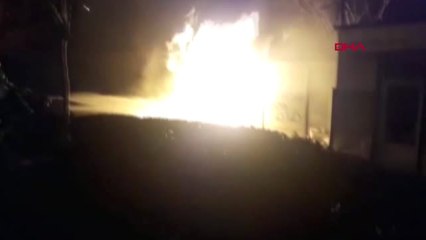 Denizli Tali Yola Devrilen Otomobil Alev Topuna Döndü