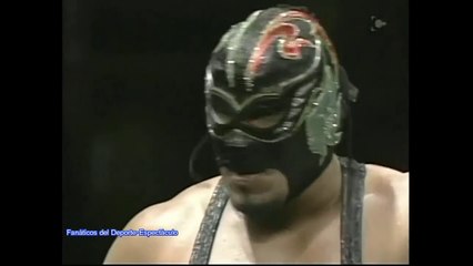 Silver King gana el All Japan  World Junior Heavyweight championship.