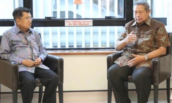 Wapres Jusuf Kalla Jenguk Ani Yudhoyono
