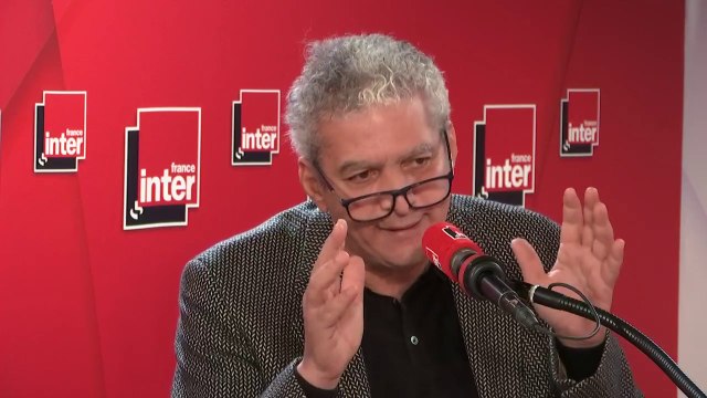 Mohamed Kacimi : Les islamistes se sont toujours tenus à l'écart des grands mouvements populaires qui ont agité le monde arabe ces dernières années, et ils sont arrivés toujours à la dernière minute pour rafler la mise