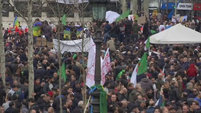 Nouvelles manifestations à Paris et Marseille contre la cinquième candidature de Bouteflika en Algérie