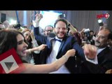 أحمد بجة يُقبل رأس دينا بعد رقصها في فرحه (اتفرج)