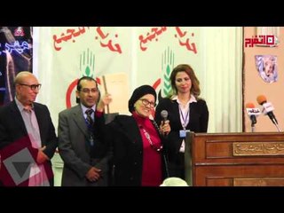 عواطف حلمي: أول مرة آخد شهادة تقدير خلال 52 سنة فن (اتفرج)