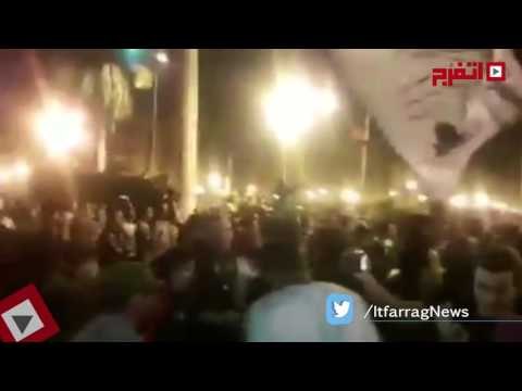 اتفرج | منير يشعل حفل جامعة القاهرة ويغني «عليّ صوتك»