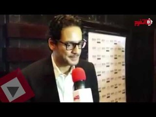 اتفرج| لحظة وصول خالد أبوالنجا لحضور عرض فيلم «قدرات غير عادية»