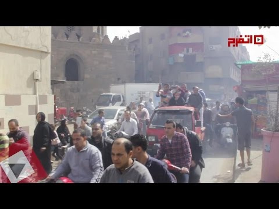 اتفرج | مشيعو جنازة قتيل الدرب الأحمر: الداخلية بلطجية